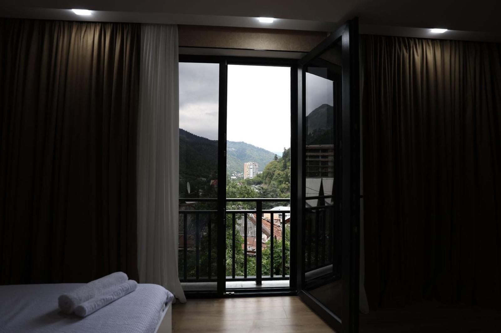 Chanko Hotel Borjomi Exteriör bild